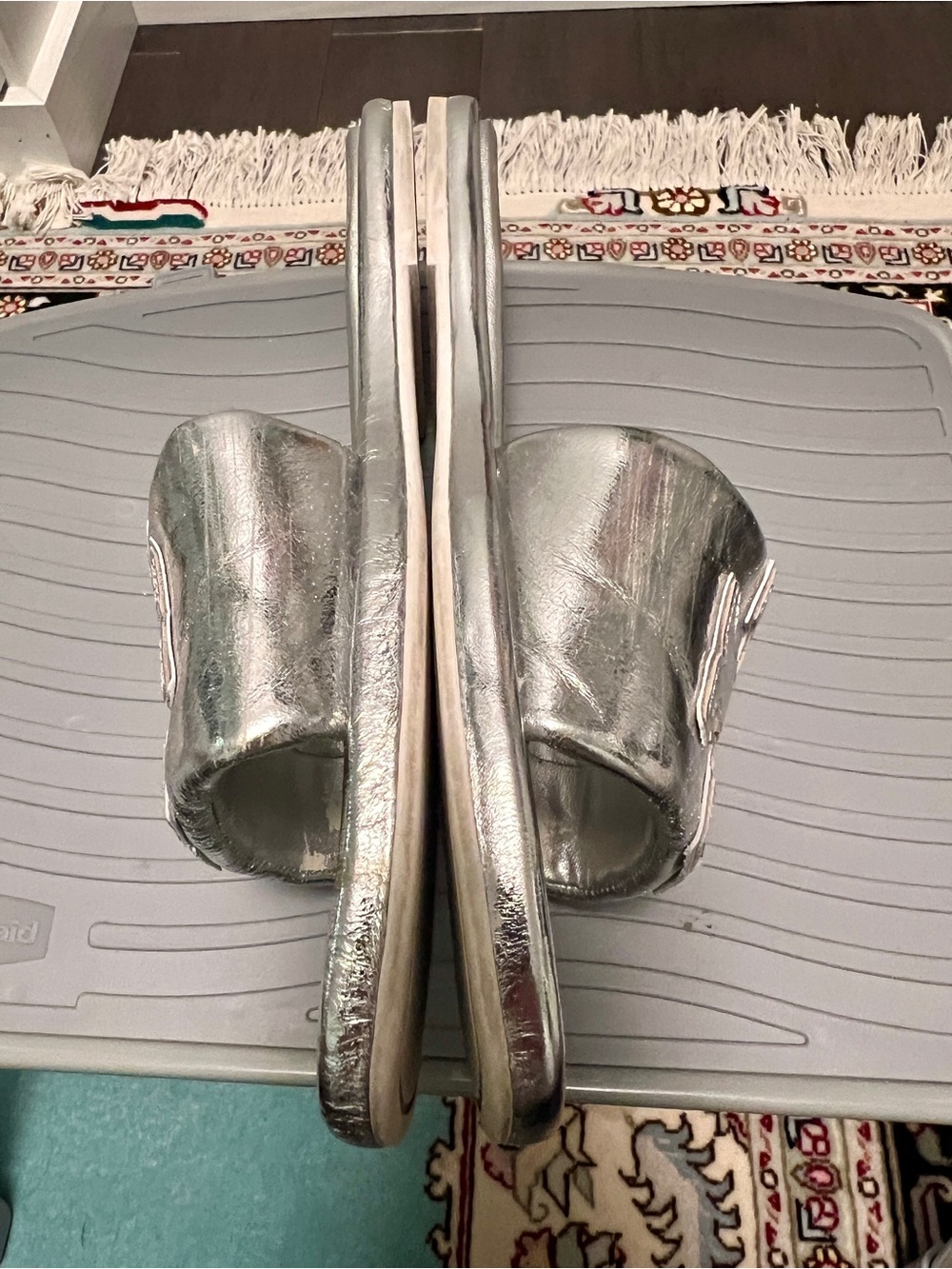 Tory Burch Double T Sport Slide Metallic Silver Leather Cushioned Sandals 8 - Picture 5 of 10